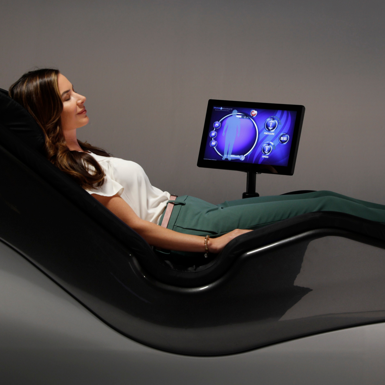 Wellness Space HydroMassage Lounge 440X Training Series